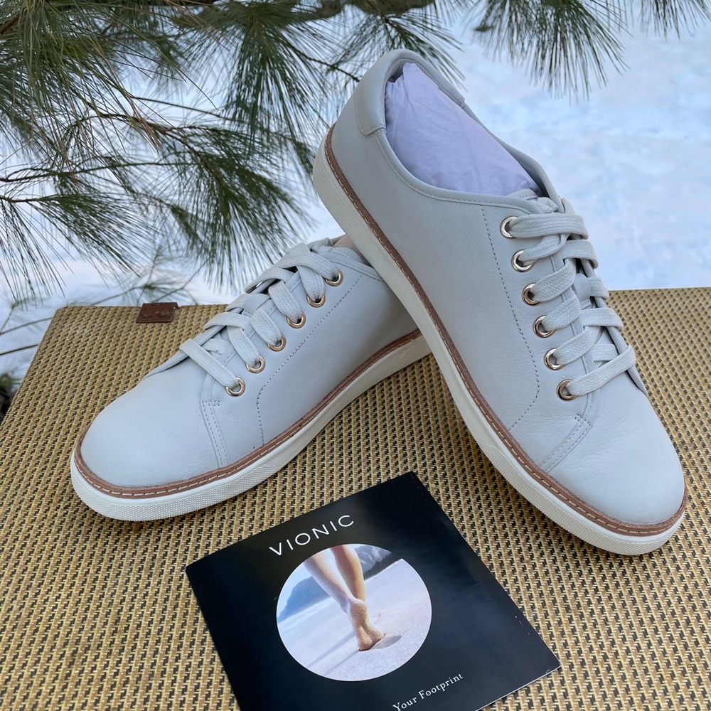 VIONIC Sunny Leah Lace up Sneakers